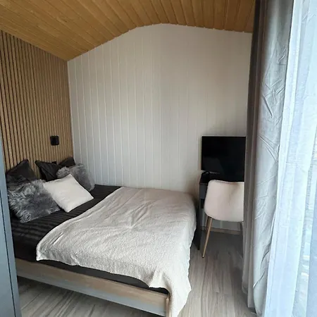 Tiny House Salon Cuisine By Extiny *